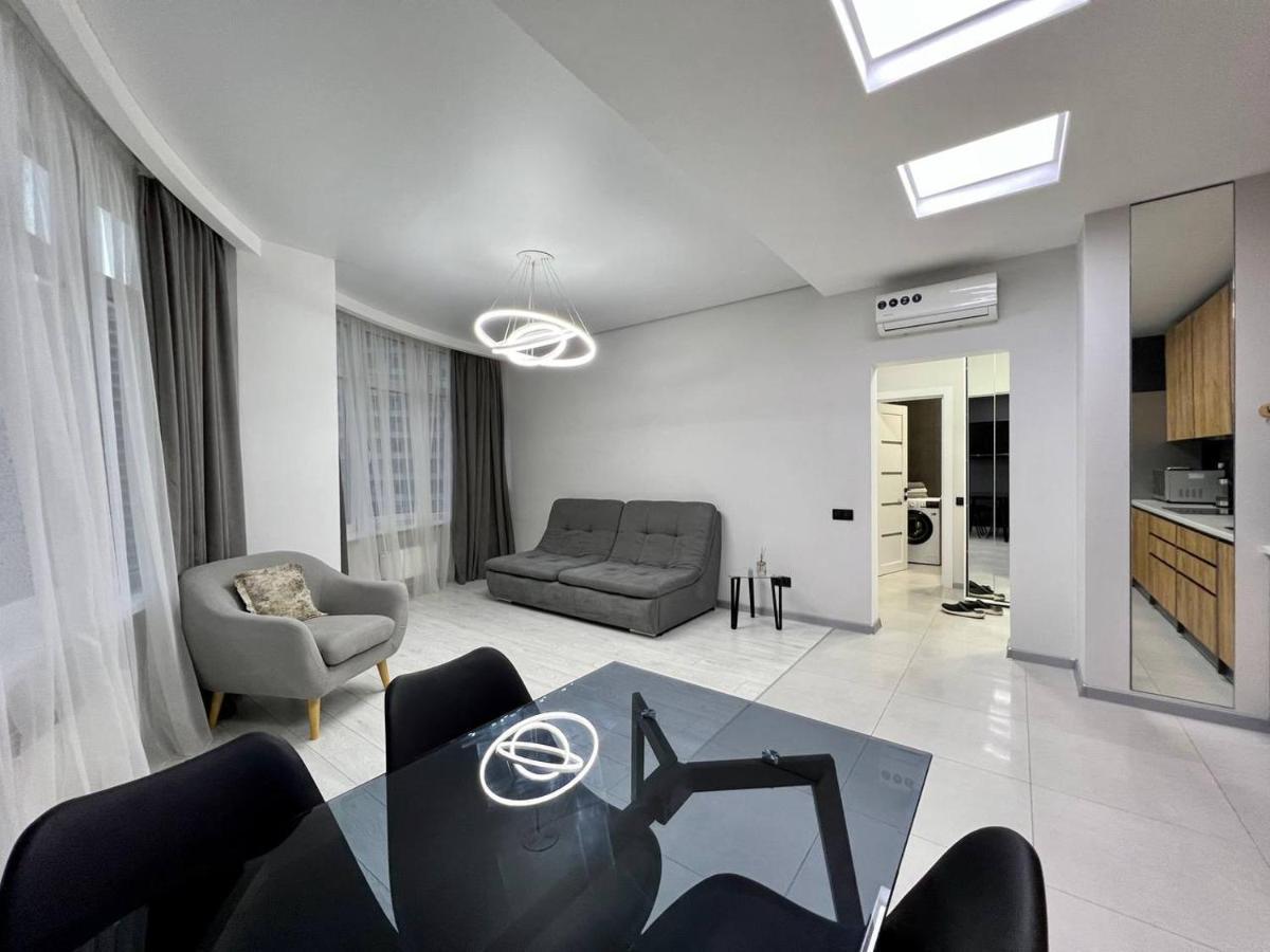 44 Pearl Stylish 1-Bedroom Apartment Odessa Zewnętrze zdjęcie
